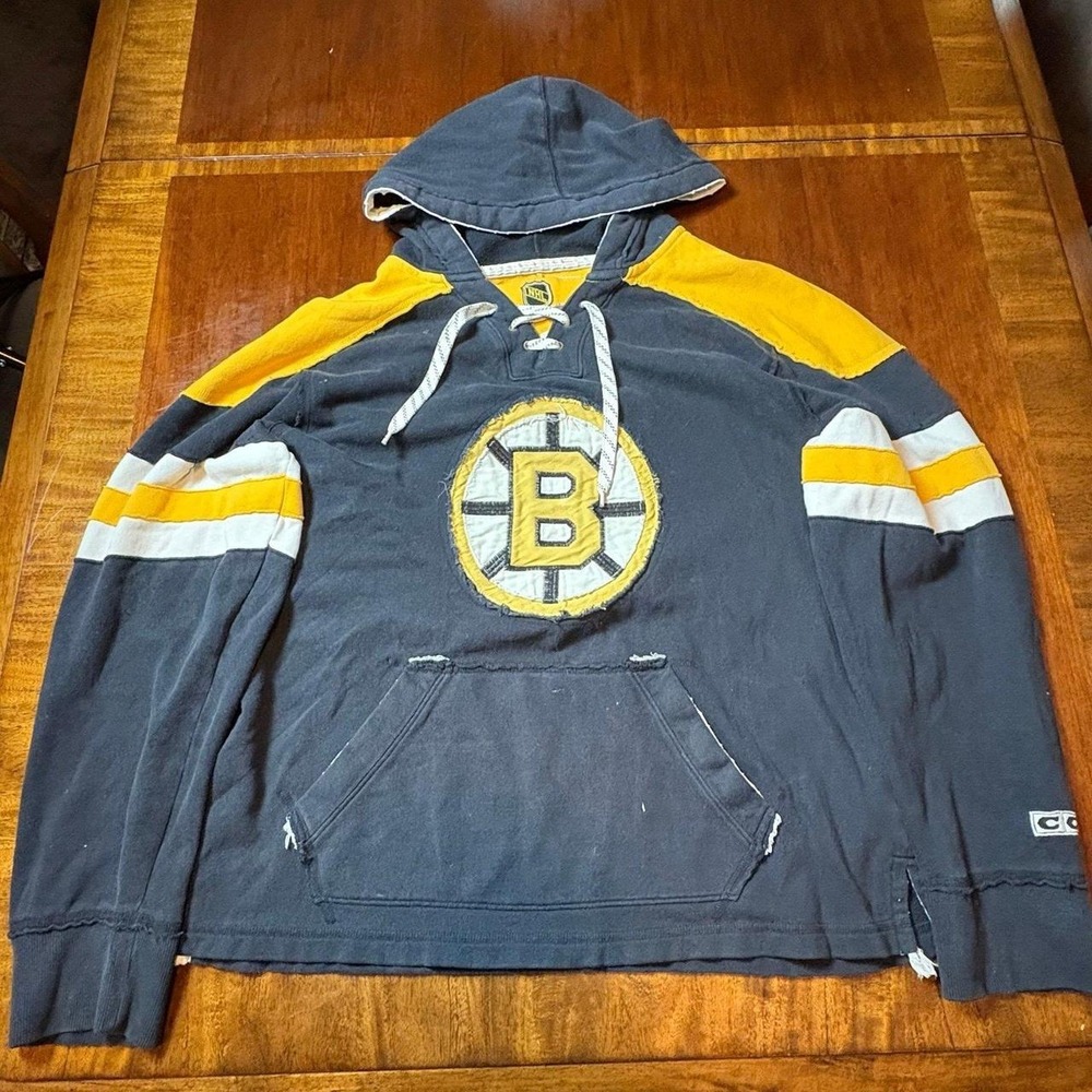 CCM Boston Bruins Lace Up Hockey Hoodie Navy Yellow Size L NHL